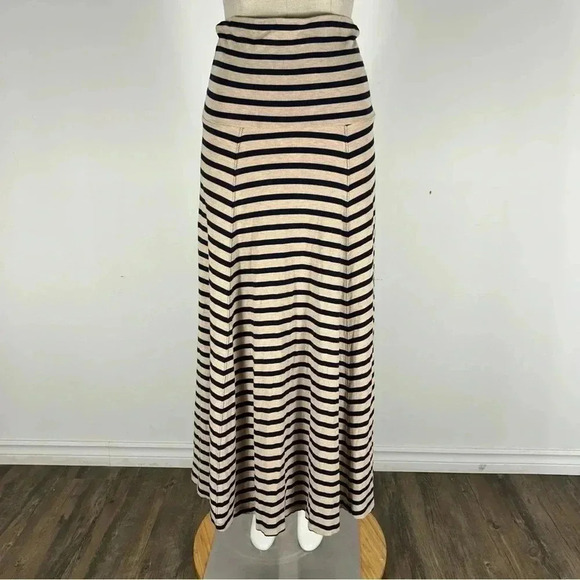 ❤️ Gap maxi dress skirt XS - Picture 6 of 14
